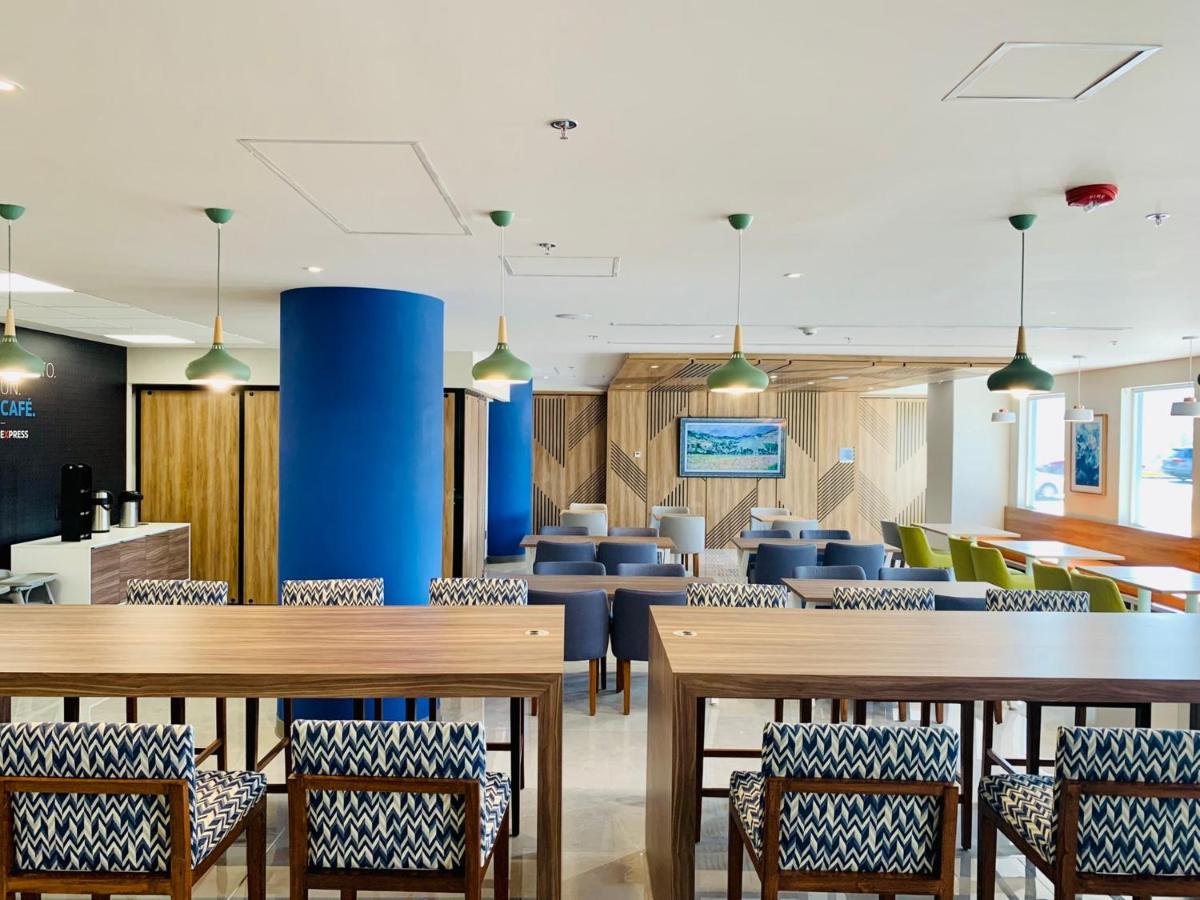 Holiday Inn Express - Guadalajara Vallarta Poniente By Ihg Сапопан Экстерьер фото