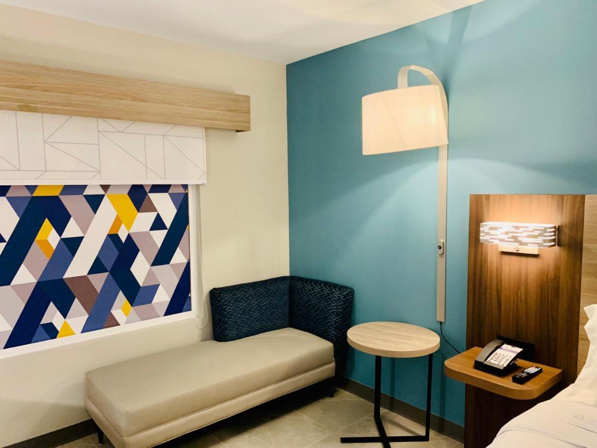 Holiday Inn Express - Guadalajara Vallarta Poniente By Ihg Сапопан Экстерьер фото